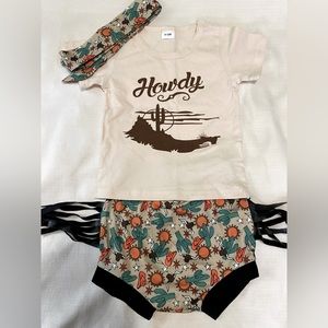 “ howdy” western baby girl outfit
